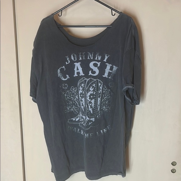 Johnny Cash Graphic Gray T-Shirt size XXL / altered neckline / preowned - Picture 1 of 4